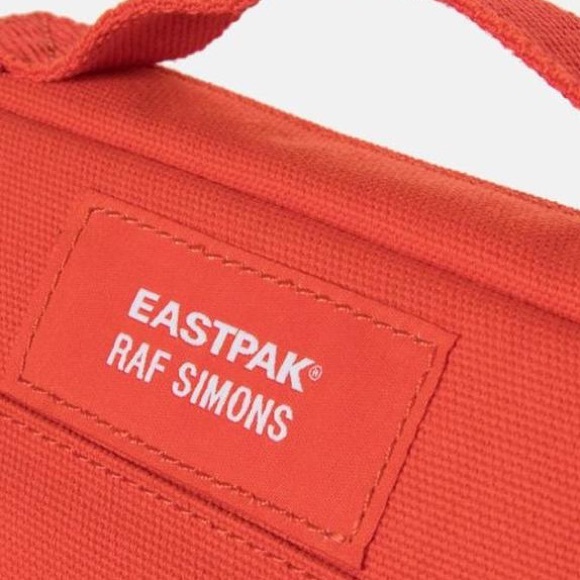 EASTPAK x Raf Simons Waistband Loop Hip Bag in orange - Picture 10 of 13
